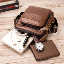 Laden Sie das Bild in den Galerie-Viewer, Vertikale quadratische Umhängetasche aus Leder für Herren