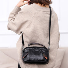 Laden Sie das Bild in den Galerie-Viewer, Vintage Mehrschichtige PU-Handtasche