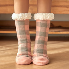 Laden Sie das Bild in den Galerie-Viewer, Damen Karierte Samtschlafsocken für Herbst und Winter
