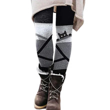 Laden Sie das Bild in den Galerie-Viewer, Hochelastische Leggings mit Print