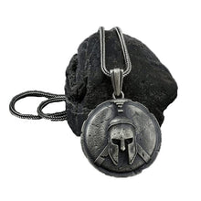 Laden Sie das Bild in den Galerie-Viewer, Spartanische Helmhalskette