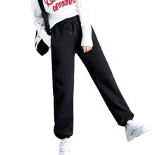 Laden Sie das Bild in den Galerie-Viewer, Plüsch-Jogginghose für Damen