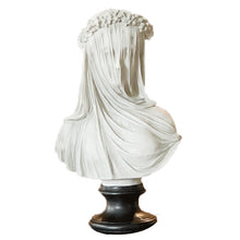 Laden Sie das Bild in den Galerie-Viewer, Verschleierte Dame - Gotische Skulptur