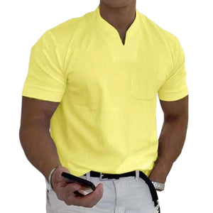 Sportliches Kurzarm-T-Shirt mit V-Ausschnitt
