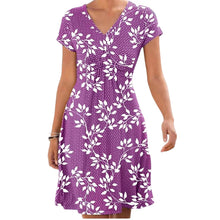 Laden Sie das Bild in den Galerie-Viewer, Vintage Blumen Sommerkleid