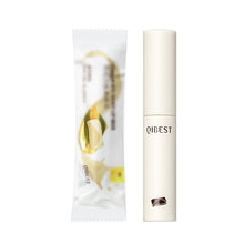 Laden Sie das Bild in den Galerie-Viewer, Seidiger Wasserfester Lippenstift