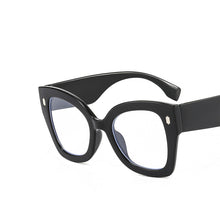 Laden Sie das Bild in den Galerie-Viewer, Vintage Brillengestell mit großem Rahmen