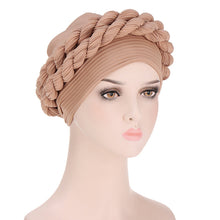 Laden Sie das Bild in den Galerie-Viewer, Weicher einfarbiger geflochtener Hut