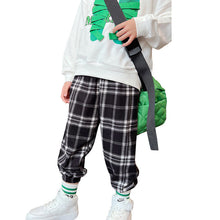 Laden Sie das Bild in den Galerie-Viewer, Jogginghose mit Schachbrettmuster für Kinder