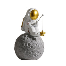 Laden Sie das Bild in den Galerie-Viewer, Niedliche Astronauten-Heimdekoration