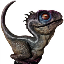 Laden Sie das Bild in den Galerie-Viewer, Lebendige Dinosaurier-Dekoration