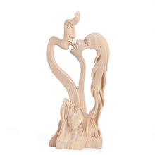 Laden Sie das Bild in den Galerie-Viewer, Kreative Moderne Paar-Holzstatue