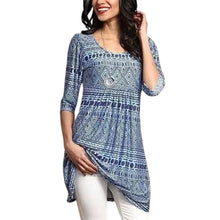 Laden Sie das Bild in den Galerie-Viewer, Bedrucktes Kleid mit mittleren Ärmeln