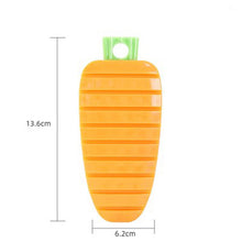 Laden Sie das Bild in den Galerie-Viewer, Multifunktionale Karotten-Reinigungsbürste