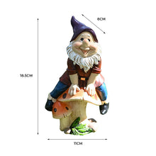 Laden Sie das Bild in den Galerie-Viewer, Kreatives Pilz-Zwerg-Gartenornament