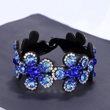 Laden Sie das Bild in den Galerie-Viewer, Strass-Haarspange für Frauen