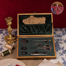 Laden Sie das Bild in den Galerie-Viewer, Vintage 5-teiliges Set spitzer Scheren