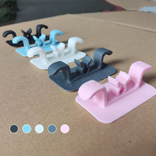 Laden Sie das Bild in den Galerie-Viewer, Kabelorganisator für die Küche