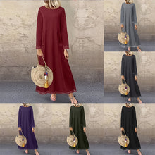 Laden Sie das Bild in den Galerie-Viewer, Spitzen-Fleece-Kleid