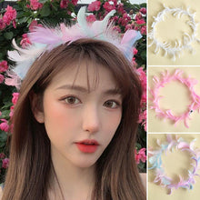 Laden Sie das Bild in den Galerie-Viewer, Weiche LED-Leuchtfederkrone für Mädchen