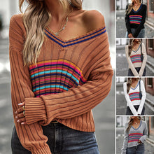 Laden Sie das Bild in den Galerie-Viewer, Täfelter Pullover mit V-Ausschnitt