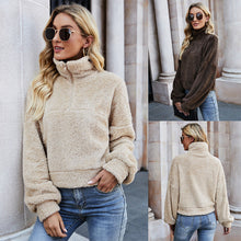 Laden Sie das Bild in den Galerie-Viewer, Dickes Sweatshirt mit Stehkragen