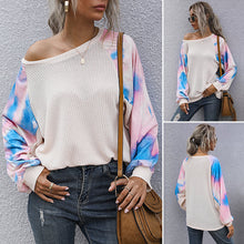 Laden Sie das Bild in den Galerie-Viewer, Bedrucktes T-Shirt mit Rundhalsausschnitt