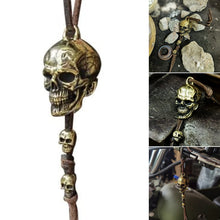 Laden Sie das Bild in den Galerie-Viewer, Glücksschlüsselanhänger für Motorradfahrer