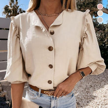 Laden Sie das Bild in den Galerie-Viewer, Geknöpftes Rüschenbluse
