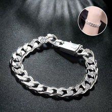 Laden Sie das Bild in den Galerie-Viewer, Doppelkettiges kariertes Knopfarmband