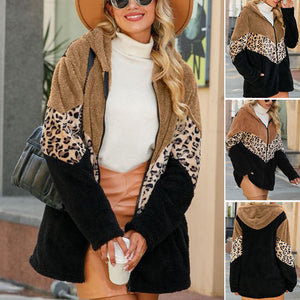 Kapuzenjacke mit Leopardenmuster