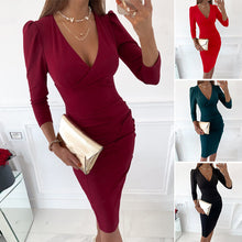 Laden Sie das Bild in den Galerie-Viewer, Sexy Einfarbiges Kleid mit V-Ausschnitt