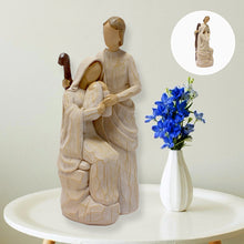 Laden Sie das Bild in den Galerie-Viewer, Jesus Familie Tischdekoration aus Harz