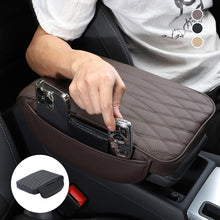 Laden Sie das Bild in den Galerie-Viewer, Universelle Auto-Armlehnenmatte aus Leder