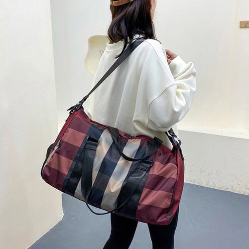 Neue multifunktionale modische karierte Sportreisetasche