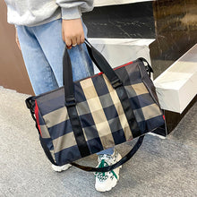 Laden Sie das Bild in den Galerie-Viewer, Neue multifunktionale modische karierte Sportreisetasche