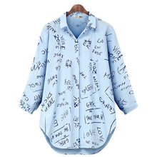 Laden Sie das Bild in den Galerie-Viewer, Langarm-Bluse mit Buchstabendruck