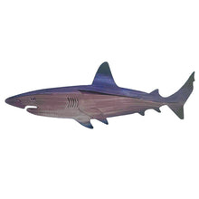 Laden Sie das Bild in den Galerie-Viewer, Hai-Kunst-Wanddekoration aus Metall