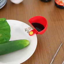 Laden Sie das Bild in den Galerie-Viewer, Kreative Gewürzschale aus Kunststoff