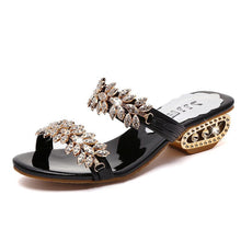 Laden Sie das Bild in den Galerie-Viewer, Modische rutschfeste Sandalen mit Strasssteinen für Damen