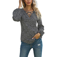 Laden Sie das Bild in den Galerie-Viewer, Lockere Bluse mit Leopardenmuster und V-Ausschnitt