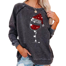 Laden Sie das Bild in den Galerie-Viewer, Weihnachts-Sweatshirt mit Weinglas-Print