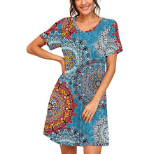 Laden Sie das Bild in den Galerie-Viewer, Langes modisches Kleid mit Digitaldruck