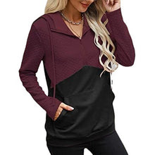 Laden Sie das Bild in den Galerie-Viewer, Kapuzen-Sweatshirt mit Reißverschluss und Tasche