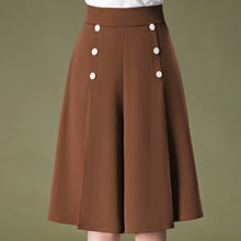 Laden Sie das Bild in den Galerie-Viewer, Stylische Plissierte Shorts