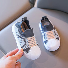 Laden Sie das Bild in den Galerie-Viewer, Modische Atmungsaktive Kinderschuhe
