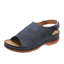 Laden Sie das Bild in den Galerie-Viewer, Sommer Damen Cutout Wedge Sandalen