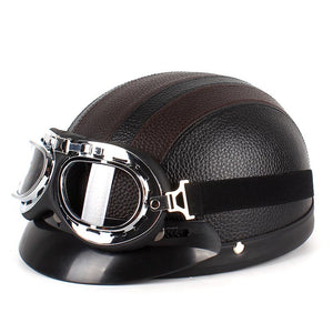Motorradhelm mit Schutzbrille