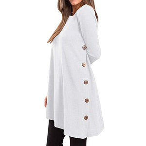 Kleid mit seitlichen Knöpfen