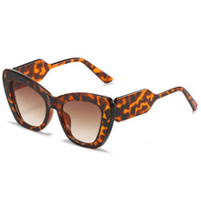 Laden Sie das Bild in den Galerie-Viewer, KATZENAUGE-SONNENBRILLE